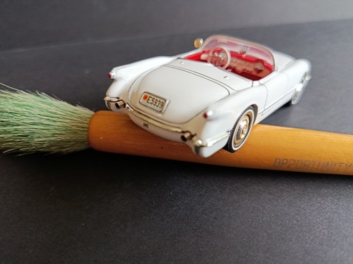 Chevrolet corvette 54 - 1:43,