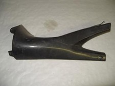 Cache latéral droit origine