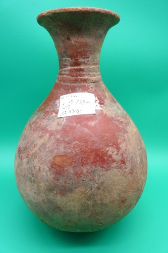 Ancienne poterie africaine - , en