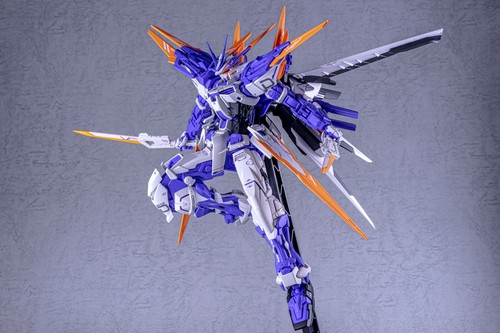 Bandai 100 gundam - mg,
