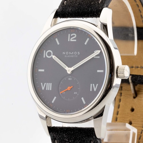 Nomos glashütte club campus - nomos,