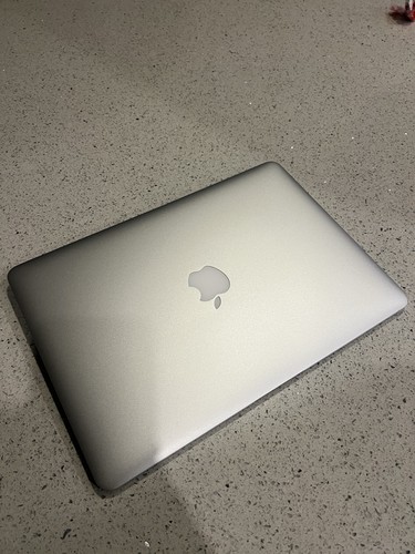 Apple macbook air - air, 13,3”