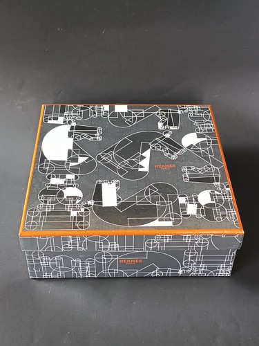 Hermes boite vide - **hermes, en