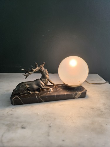 Antique marble table - , lamp