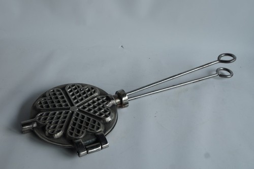 Ancien moule gaufre cœur - ancien,