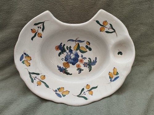 Ancien plat barbe - barbe, faience