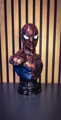 Grand buste spiderman 35cm - de,