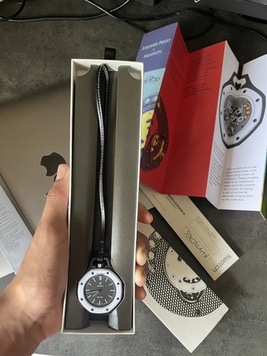 Swatch royal pop - x,