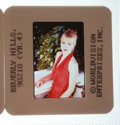 Beverly hills 90210 jennie - hills,