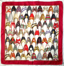 SALVATORE FERRAGAMO foulard