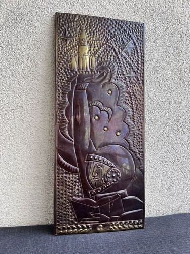 Bas relief cosmonaute - bas,