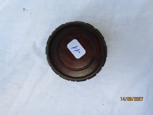 Ancien socle en bois - 11..,