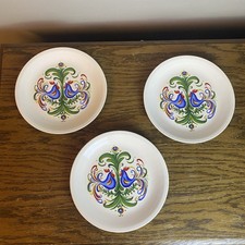 3 Villeroy & Boch Assiettes