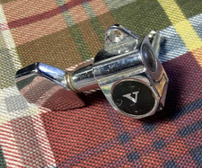 Single Chrome Vantage /