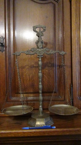 Balance trébuchet ancien - balance,