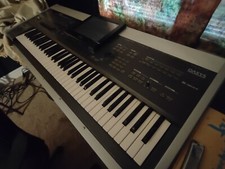 Korg Oasys / 76 Keys W/ Road Ready Case