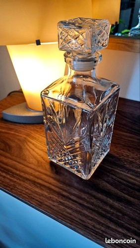 Carafe bouteille à whisky - à,