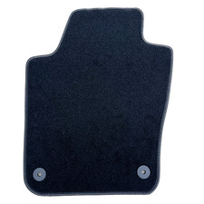 Tapis de sol avant gauche haut