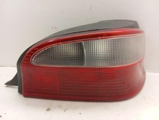 Feu arriere principal droit