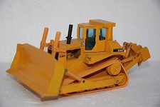 1/50 NZG Dozer Bulldozer