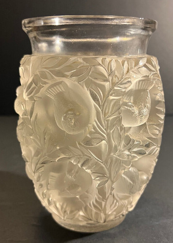 Lalique block letter signed - lalique,