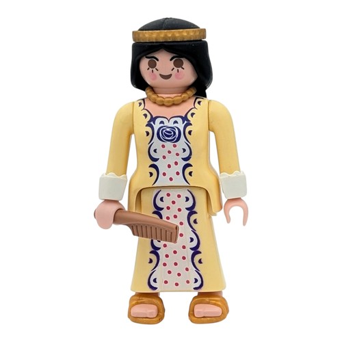 Figurine femme médiévale