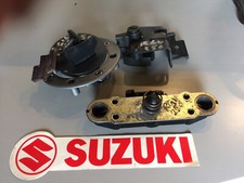 SUZUKI  RGV 250 trappe de