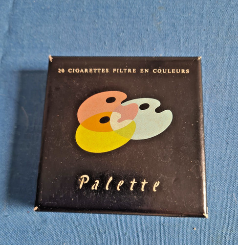 Boite vide cigarette - vide,