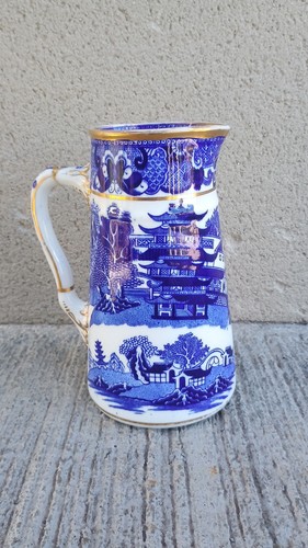 Antique pot lait motif - pot,