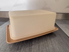 Beurrier Vintage Tupperware