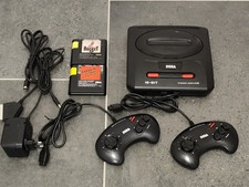 SEGA MEGADRIVE 2 + 2 MANETTES