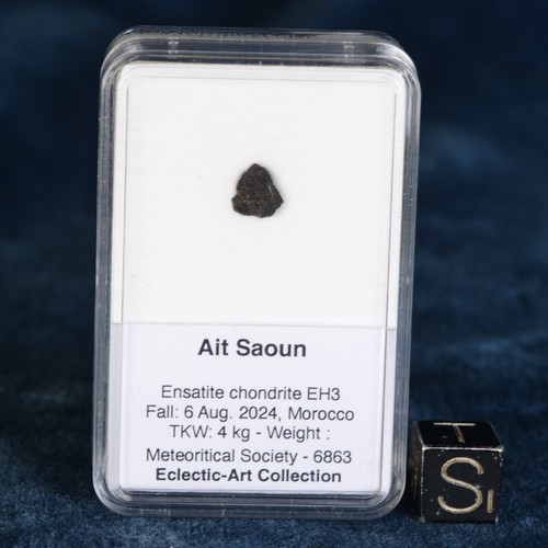 Météorite ait saoun 04 - météorite,