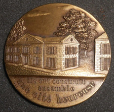 Médaille Ormesson sur Marne  ils ont contruit ensemble une cité heureuse