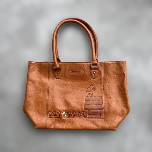 Snoopy peanuts leather tote - leather,