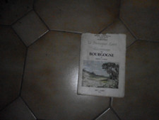 CLOS JOUVE. Le Promeneur