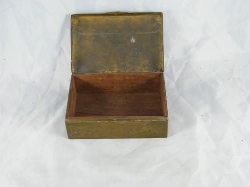 Vintage brass trinket box - ~,