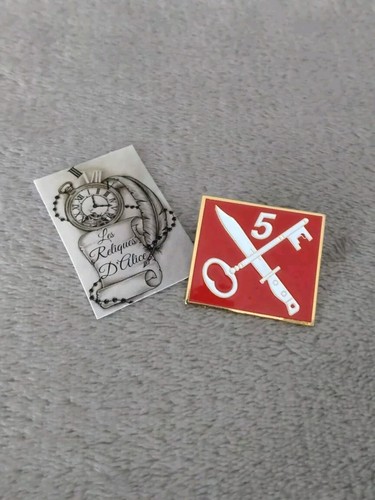Pin troupe élite 8 e - pin's, d'élite