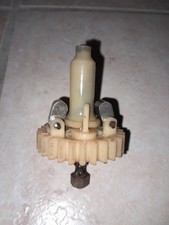 PIGNON  REGULATEUR MOTEUR
