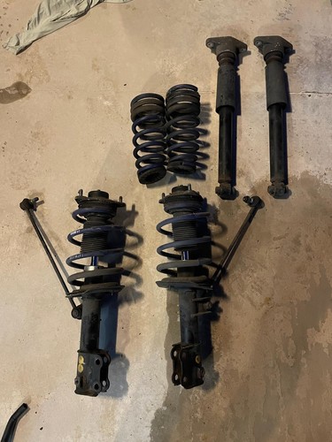 Suspensions avant arriere - avant, et