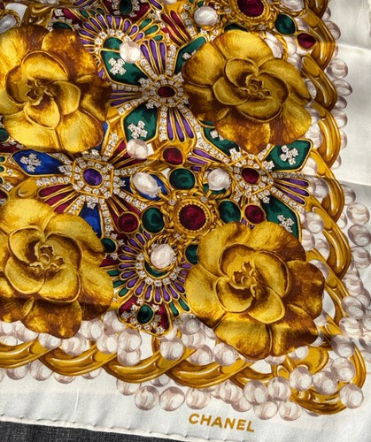 Chanel carré foulard bijoux - chanel,