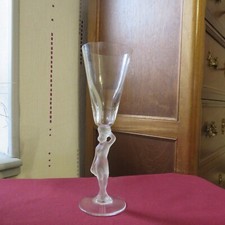 1 flute a champagne en cristal