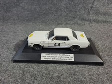 Miniature 1/43 Ford mustang