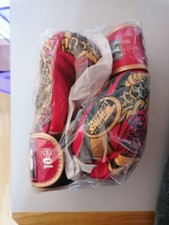 Twins Gants De Boxe Thailandaise Neuf Cuir Authentique Couleur rouge 
