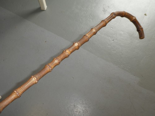Canne marche bambou 93 - de,