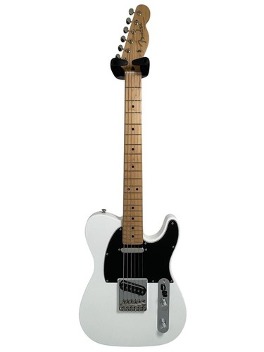 Fender made japan - fender, in