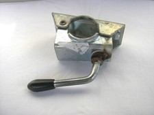 Bride de fixation pour roue