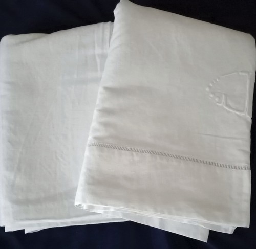 Une paire draps anciens - paire,