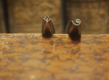 GOLD IRONS. LOT OF 2 BRONZE GOLD IRONS.  ref F4 