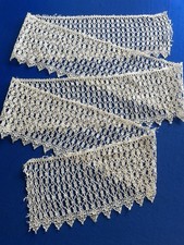 Ancienne dentelle genre guipure crème : 227 X 16 cm  ( L71)