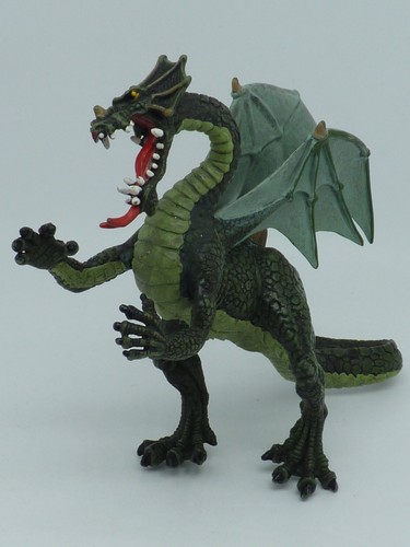 Ancienne figurine pvc monde - ancienne,